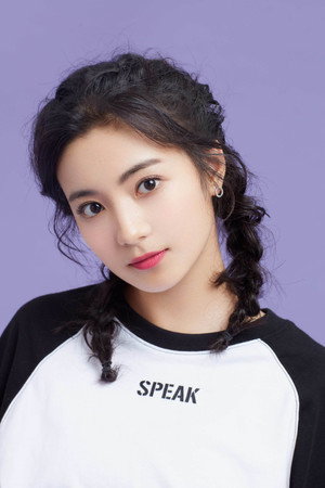 Zhang Ya Qi